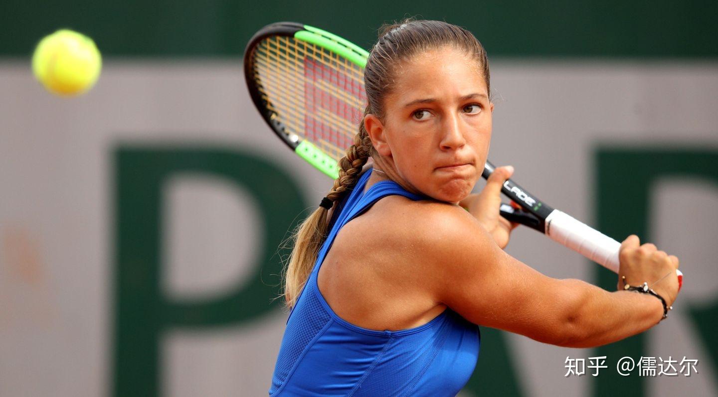 在加盟背景 在加盟背景