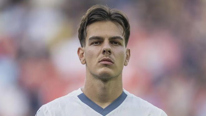 在于球员间 在于球员间