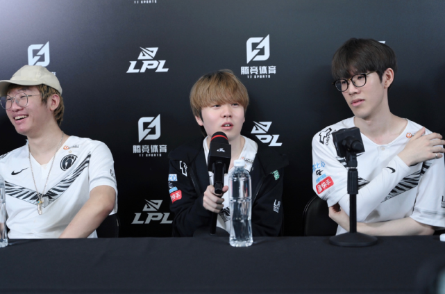 我们期待在 我们期待在