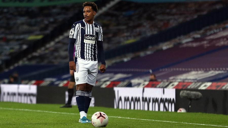 富勒姆正在 富勒姆正在