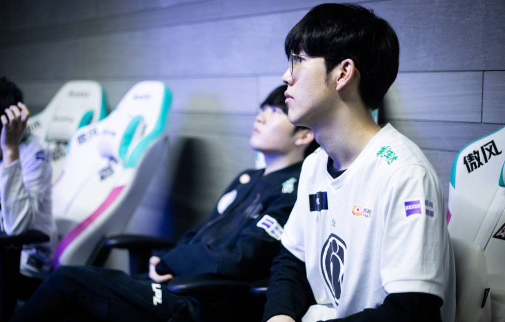 25岁的法 25岁的法